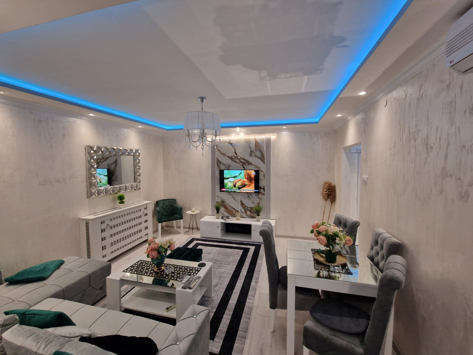 Mirror apartman thumbnail 15