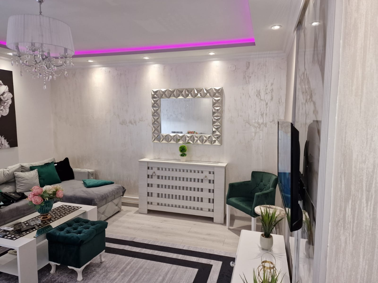 Mirror apartman thumbnail 07